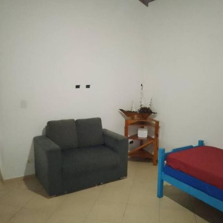 Lindo Sobrado No Condominio Бертиога Екстериор снимка