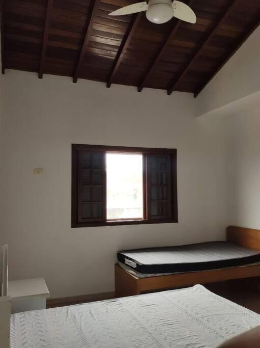 Lindo Sobrado No Condominio Бертиога Екстериор снимка