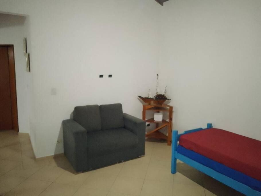 Lindo Sobrado No Condominio Бертиога Екстериор снимка